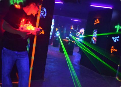 gra w paintball laserowy na wieczór panieński dla dziewczyn
