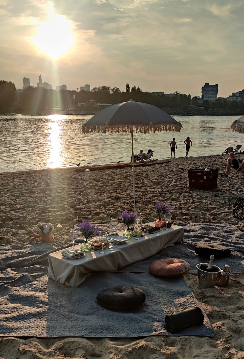 attraction for a bachelorette party in warsaw on the beach