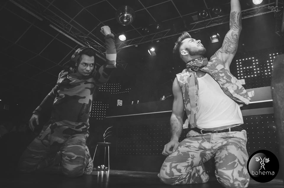 tancerz robi męski striptiz w mińsku mazowieckim