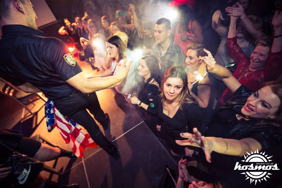 babska impreza przyjaciółek w klubie w ostródzie